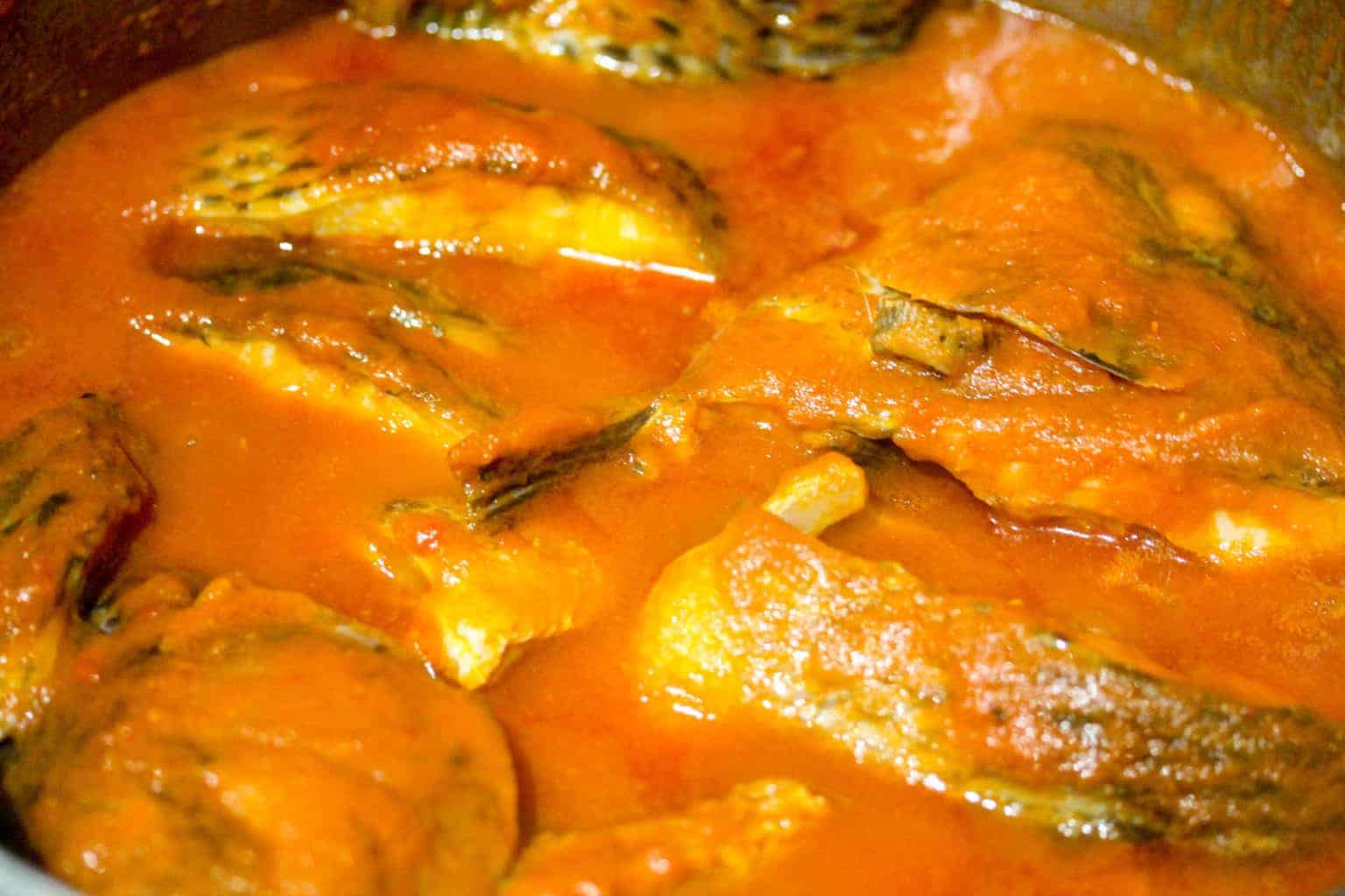 Nigerian Fish Stew with Tomato - Sims Home Kitchen