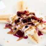 skinny-banana-split-breakfast