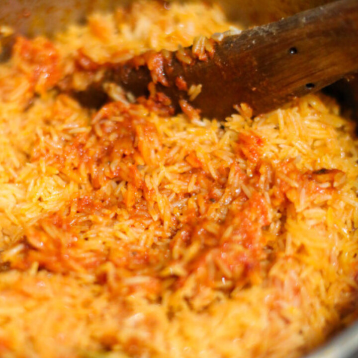 Easy Nigerian Jollof Rice - Sims Home Kitchen