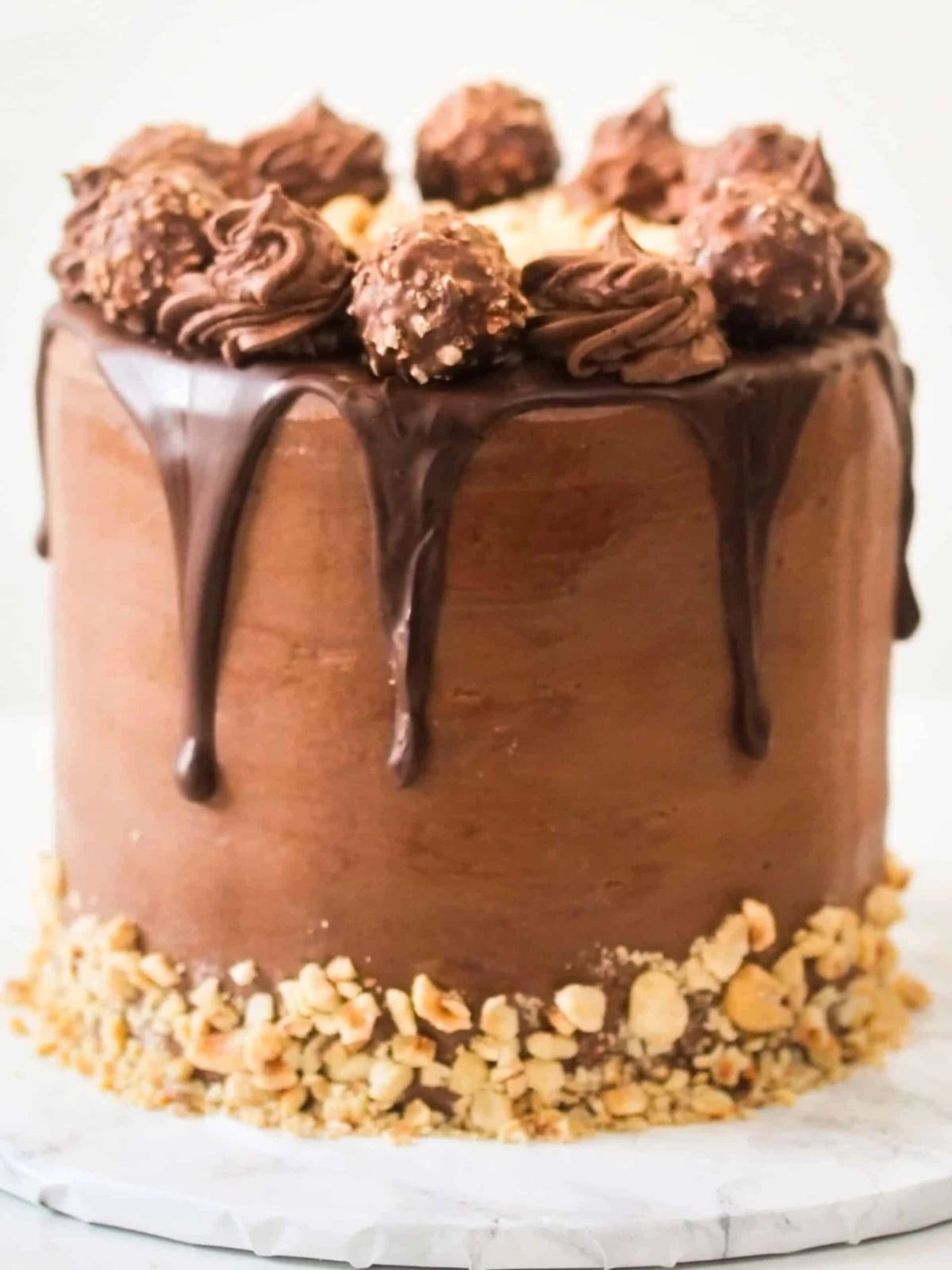 Chocolate ferrero cake.