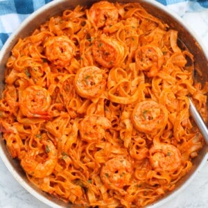 easy creamy tagliatelle tomato shrimp pasta in a pan