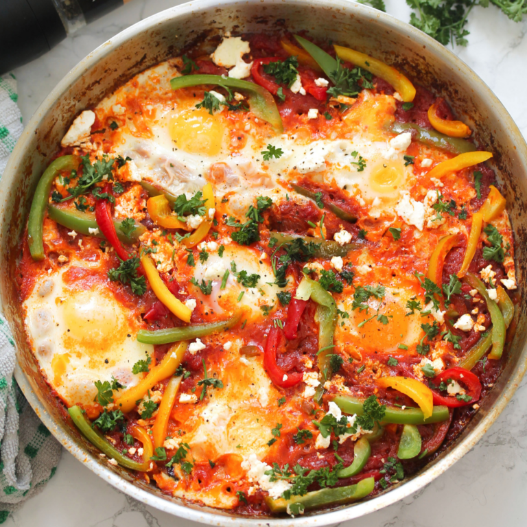 eggs in tomato sauce